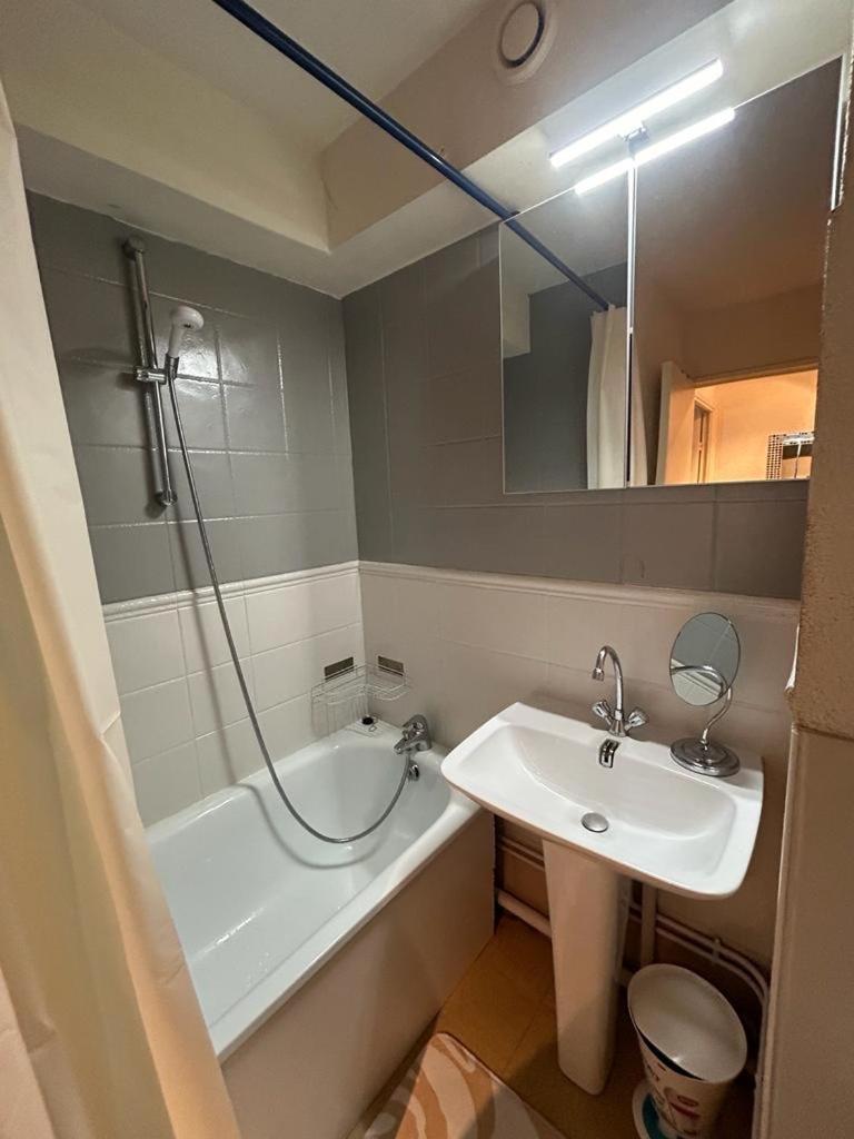 Appartement A La Foux D'라포 외부 사진